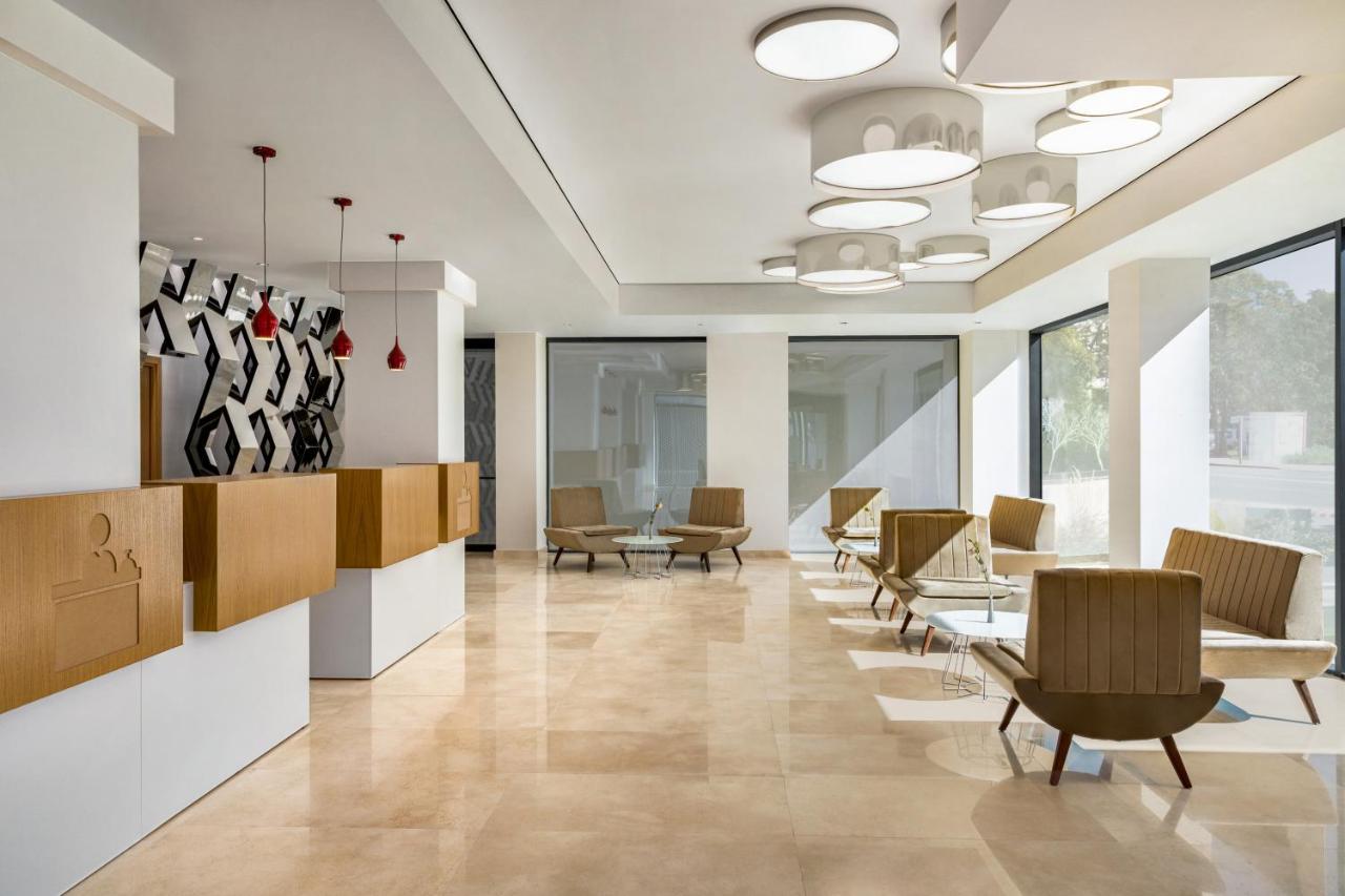 Ramada By Wyndham Slatina Parc Ξενοδοχείο Εξωτερικό φωτογραφία