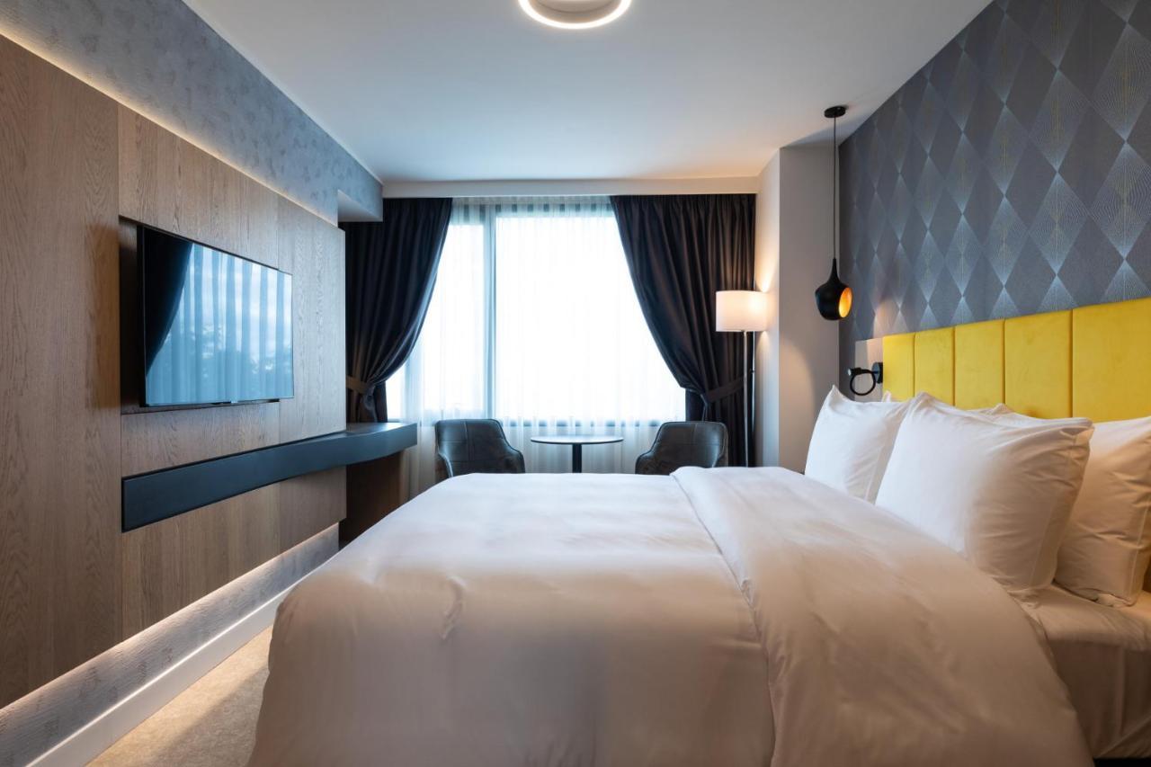 Ramada By Wyndham Slatina Parc Ξενοδοχείο Εξωτερικό φωτογραφία