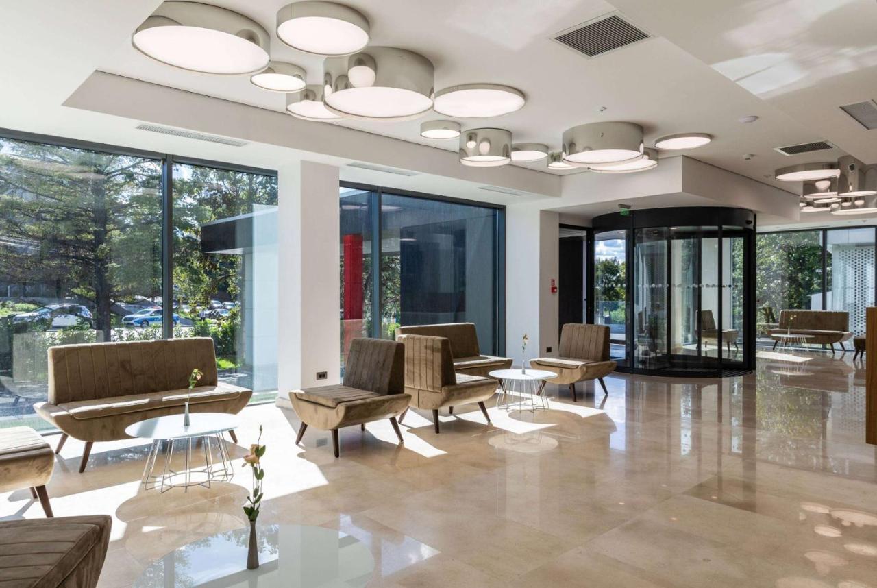 Ramada By Wyndham Slatina Parc Ξενοδοχείο Εξωτερικό φωτογραφία