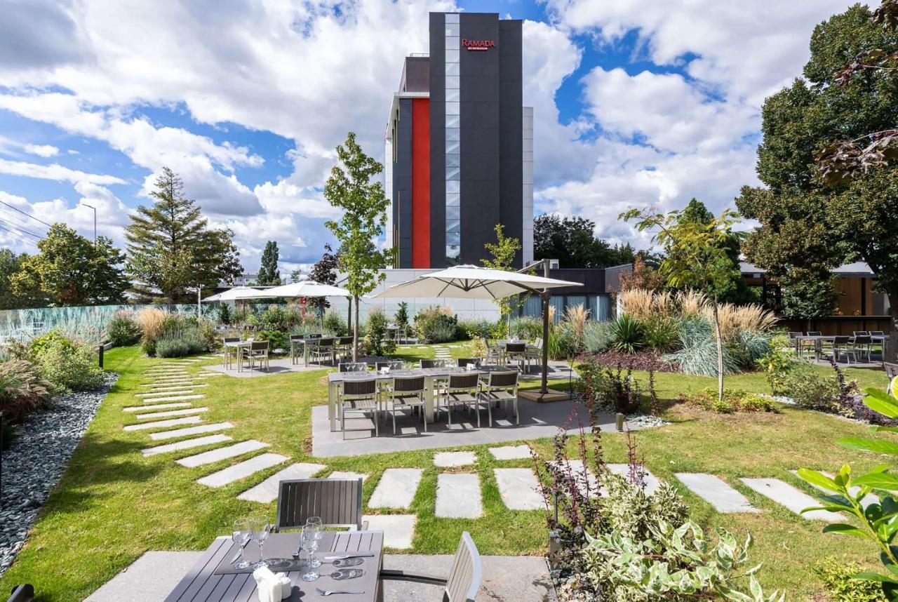 Ramada By Wyndham Slatina Parc Ξενοδοχείο Εξωτερικό φωτογραφία