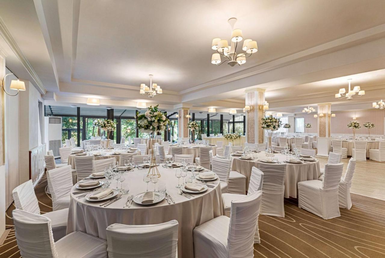 Ramada By Wyndham Slatina Parc Ξενοδοχείο Εξωτερικό φωτογραφία