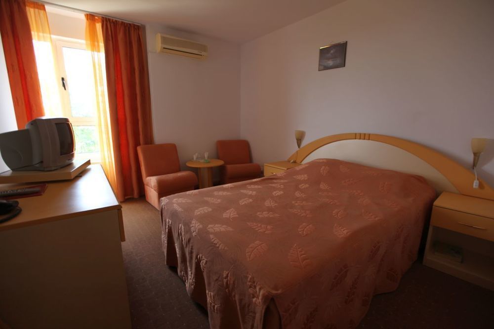 Ramada By Wyndham Slatina Parc Ξενοδοχείο Εξωτερικό φωτογραφία