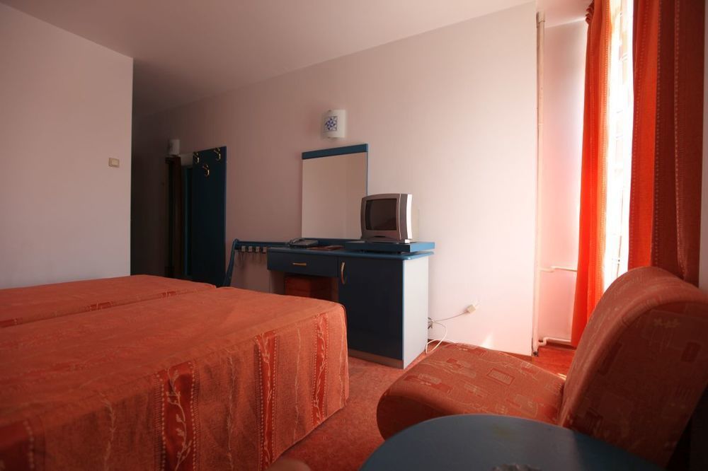 Ramada By Wyndham Slatina Parc Ξενοδοχείο Εξωτερικό φωτογραφία