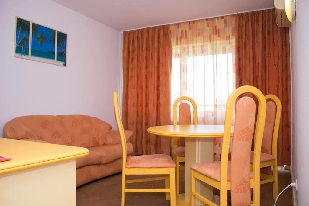 Ramada By Wyndham Slatina Parc Ξενοδοχείο Εξωτερικό φωτογραφία
